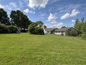 Photo 22- click for photo gallery